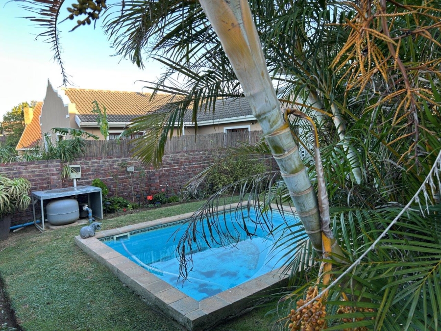 4 Bedroom Property for Sale in Noorsekloof Eastern Cape